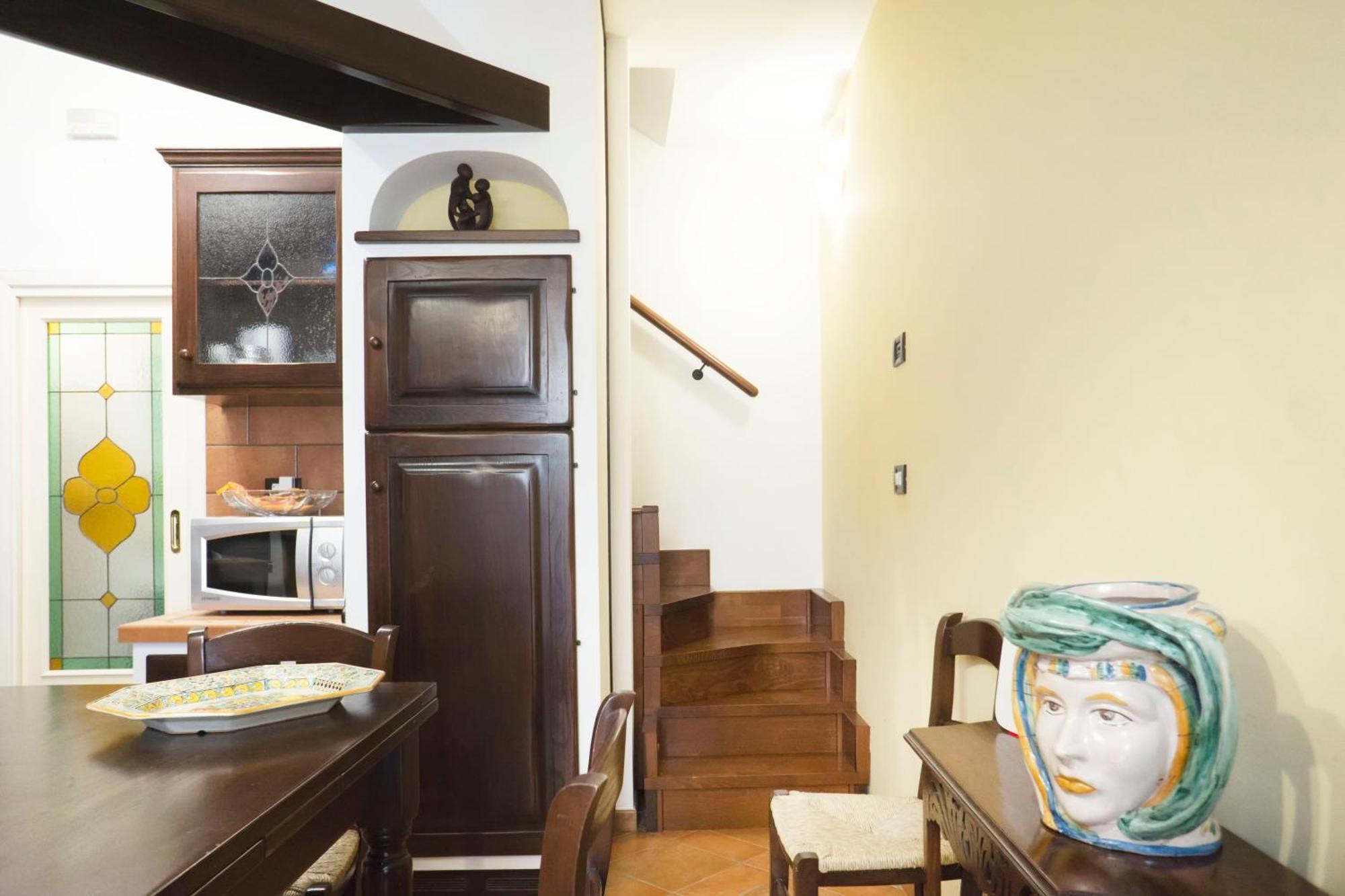 Tina House - Il Cortile Nel Centro Storico Di Taormina Apartment Bagian luar foto